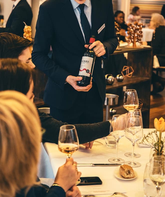 chavin-pierre-zero-image-restaurant-merlot